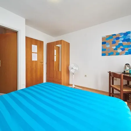 Gostinjska kuća & Ita 3*
